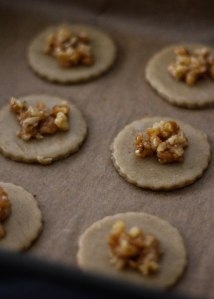walnut-biscuits
